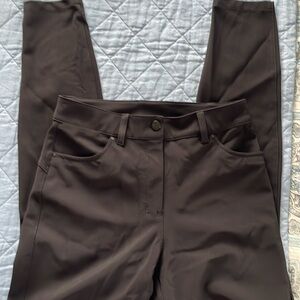 Lululemon City Sleek 5 Pocket 7/8 Pant
Black / Black